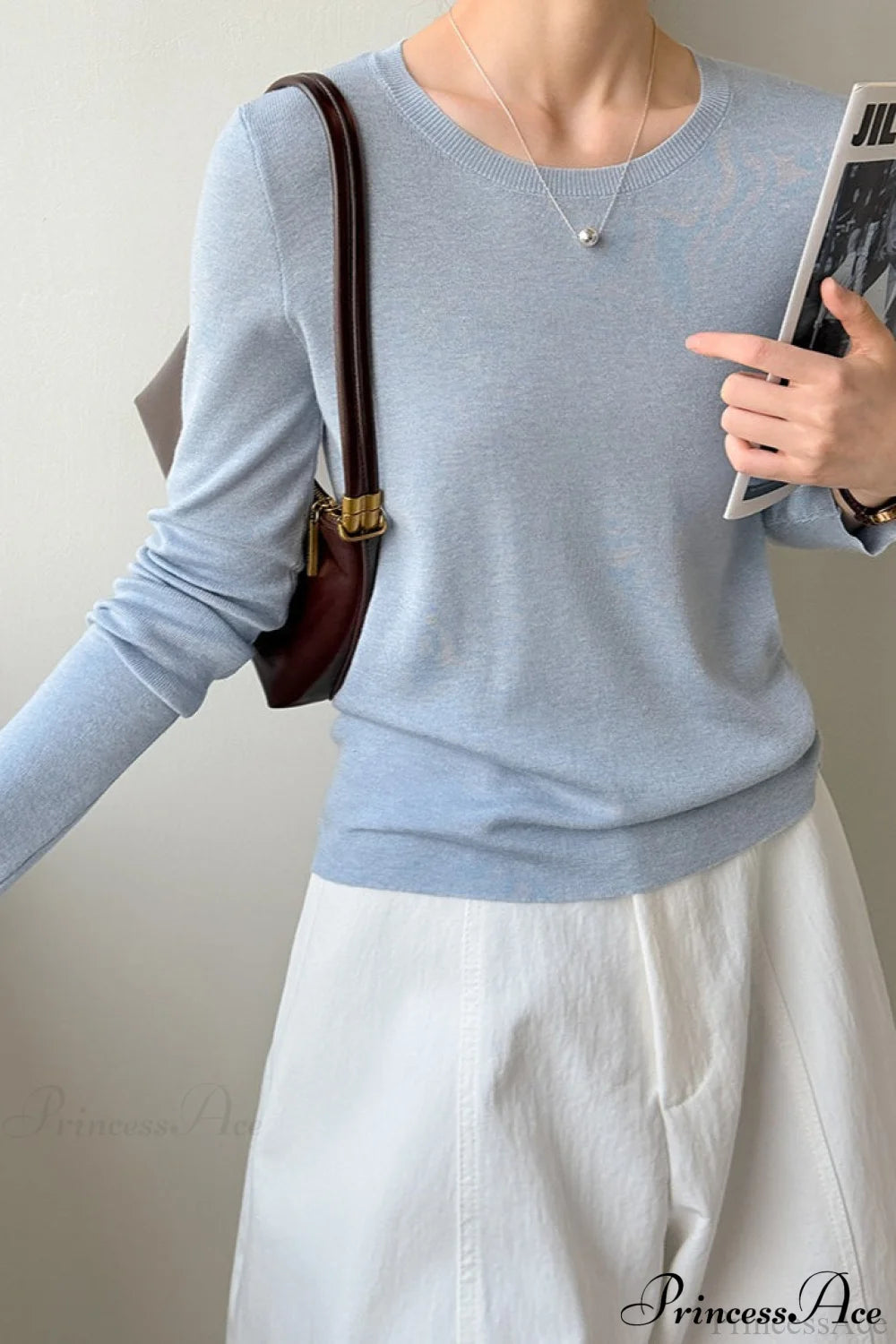 Slim-Fit Crew Neck Layering Knit Top