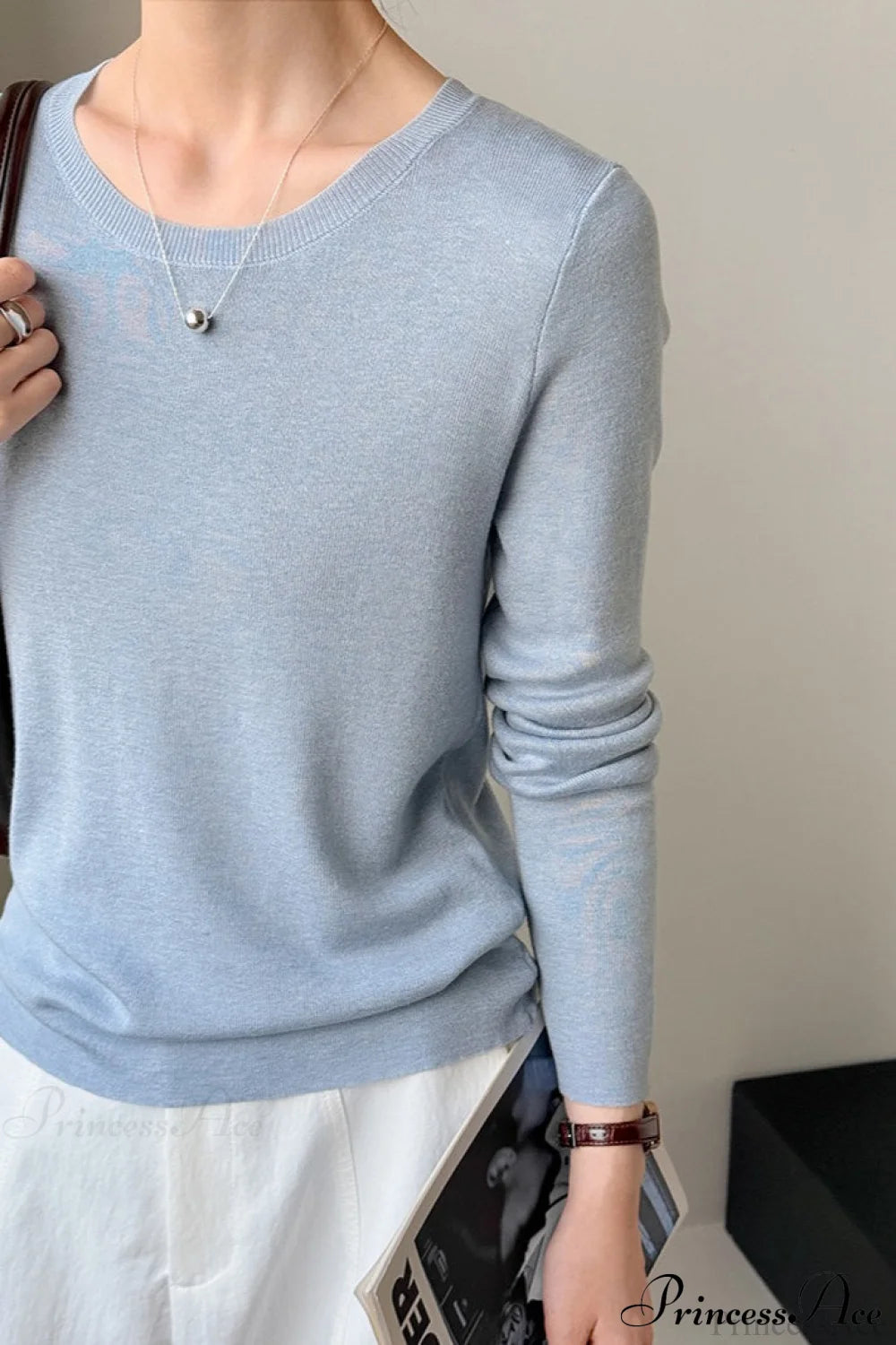 Slim-Fit Crew Neck Layering Knit Top