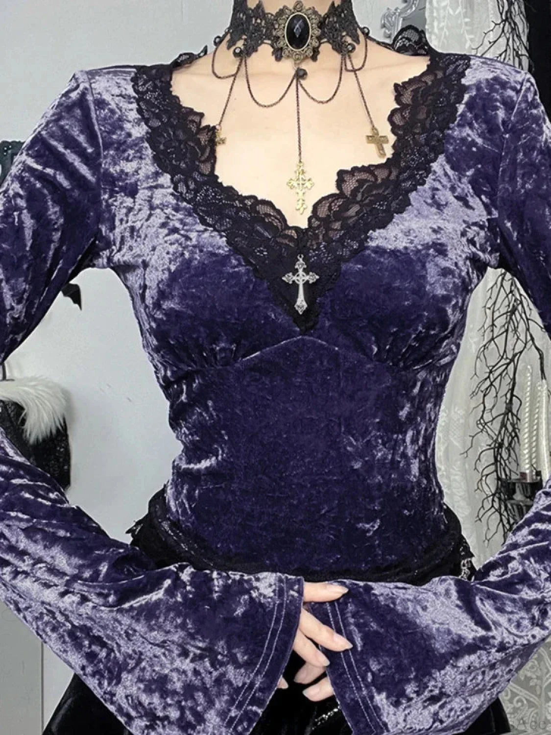 Soft Lace Patchwork Knit Top