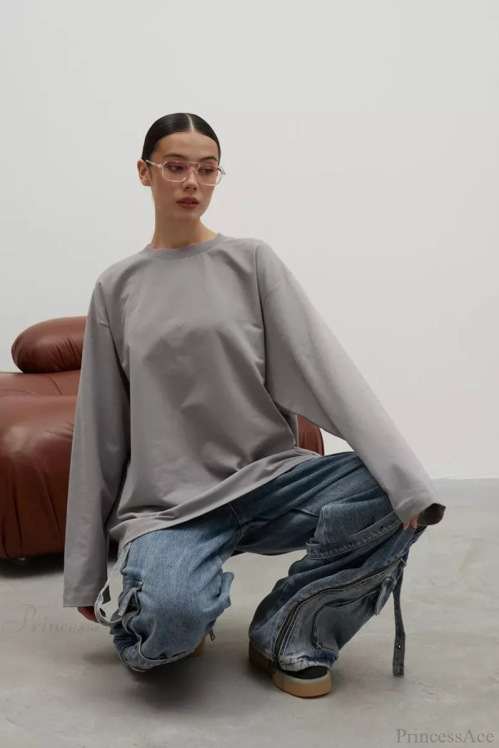 Solid Color Crew Neck Loose Casual Long Sleeve Tee Light gray / S