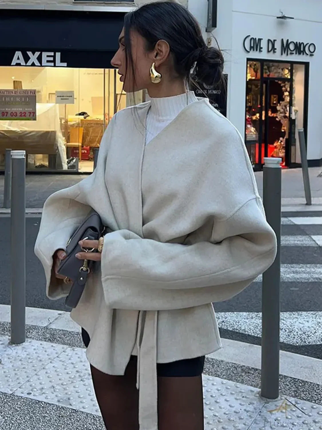 Solid V-neck Lace-up Coat