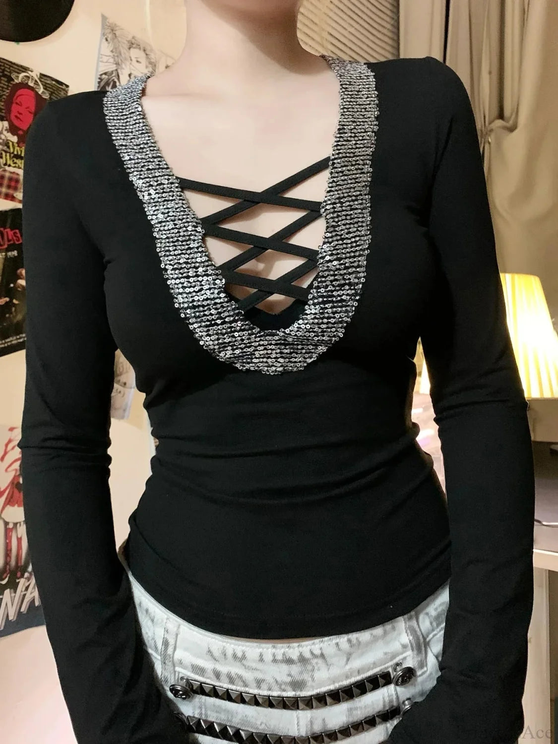 Sparkling V-neck Knit Top