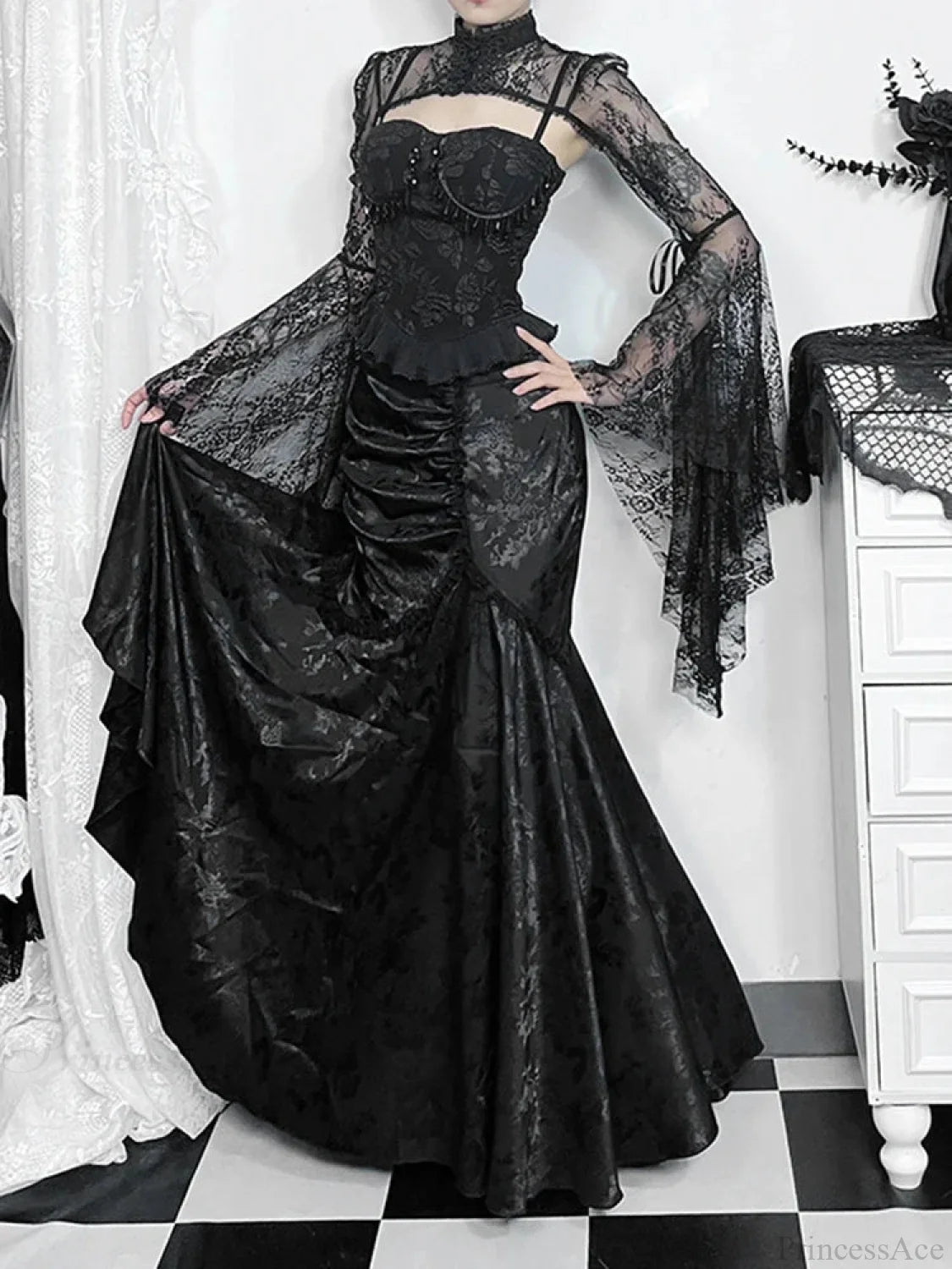 Splicing Uneven Skirt Black / XS