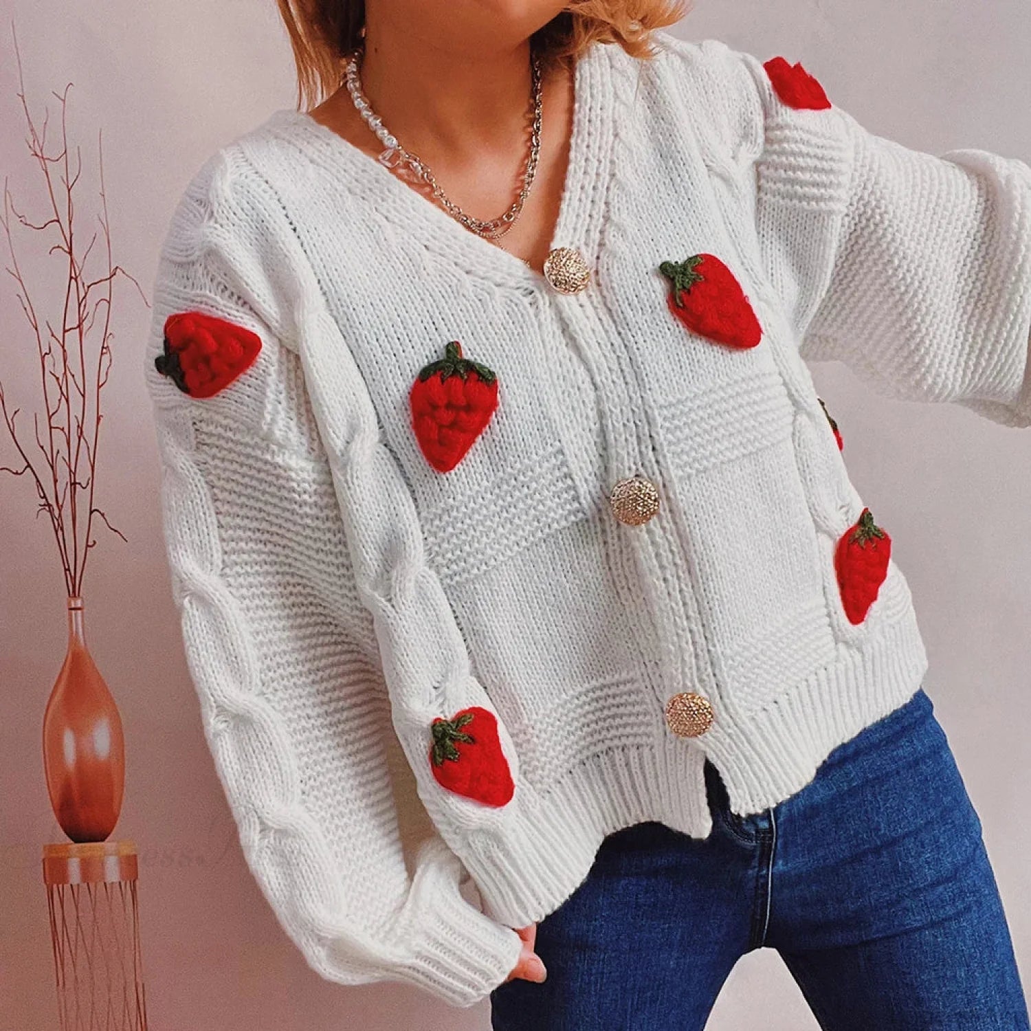 Strawberry Print Loose Fitting Knit Cardigan cardiagn-250126