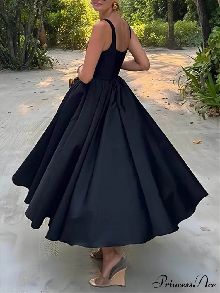 Stylish And Elegant Off-Shoulder Graceful Strapless Sleeveless Mixi Dress Dresses