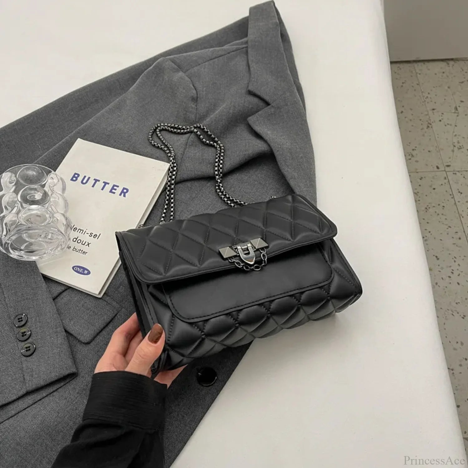 Stylish Diamond Grid Crossbody Shoulder Bag Black shoulder-250126