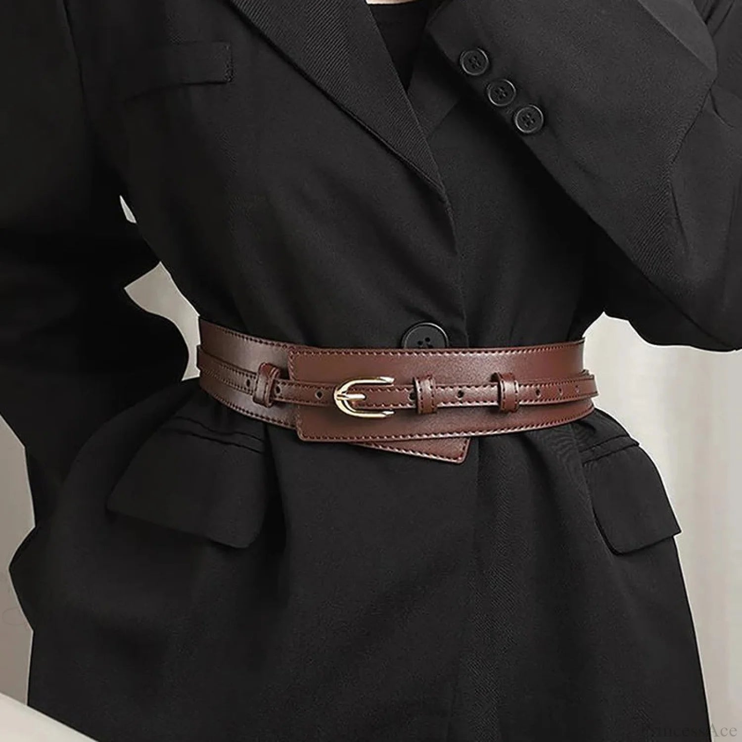Synonyms: Gothic - medieval Leather - hide Pin - peg Buckle - clasp PU medieval hide peg clasp Belt