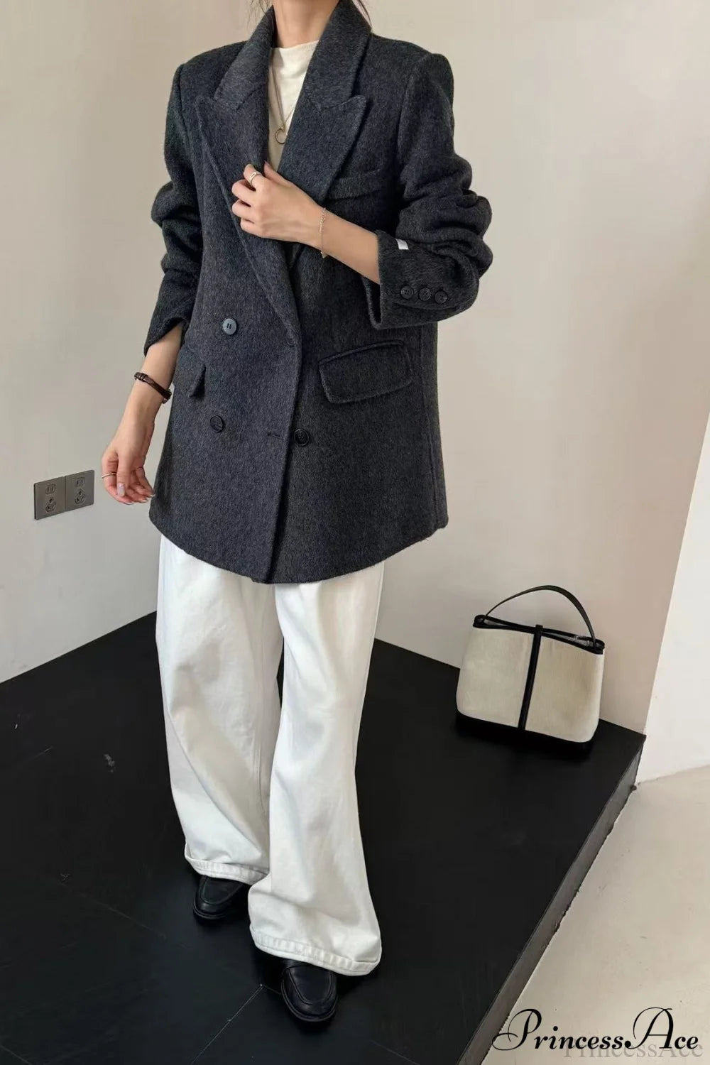 Tailored Collar Double-Face Wool Midi Coat Black / S