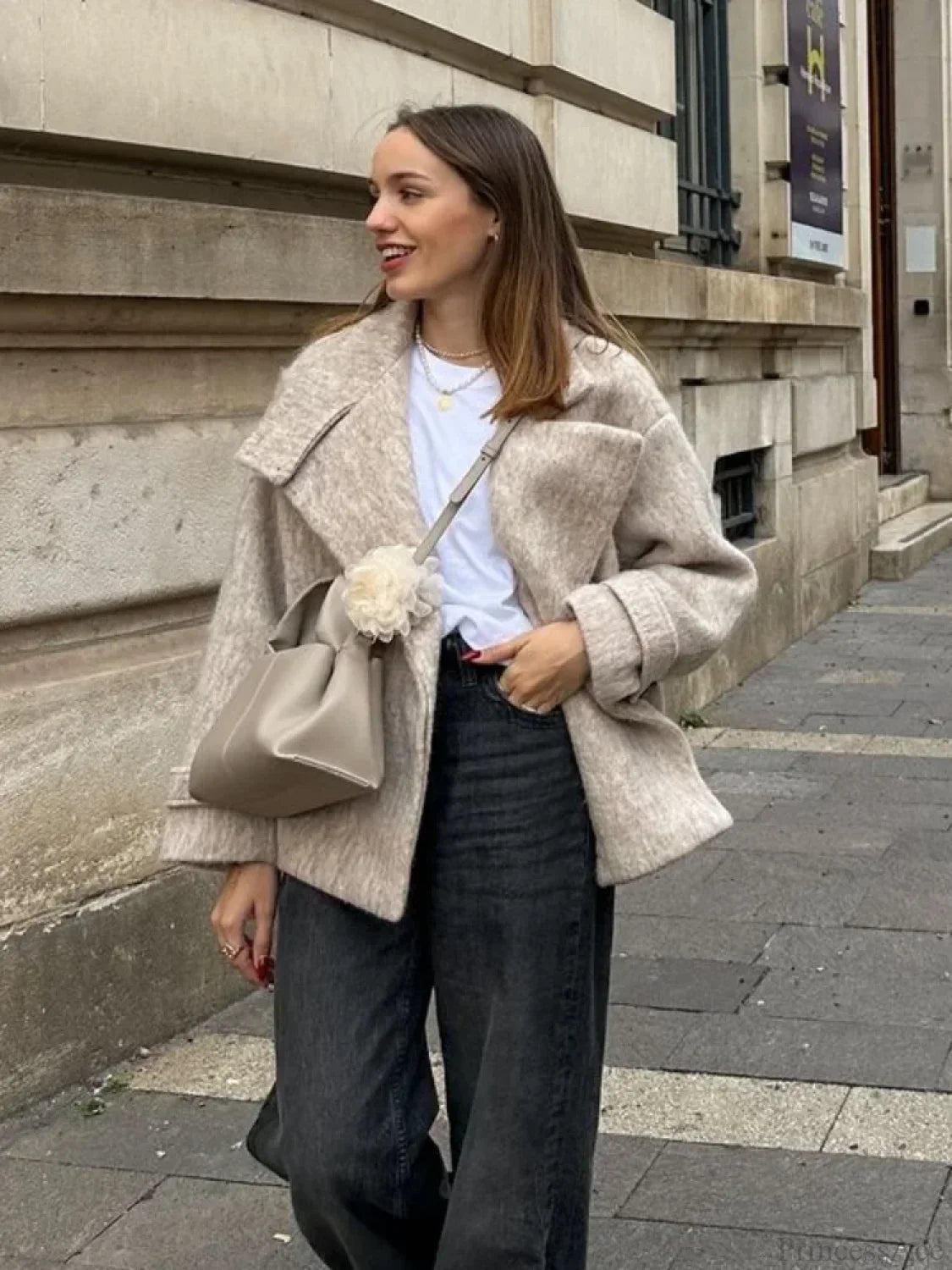 Thick Woolen Cropped Coat