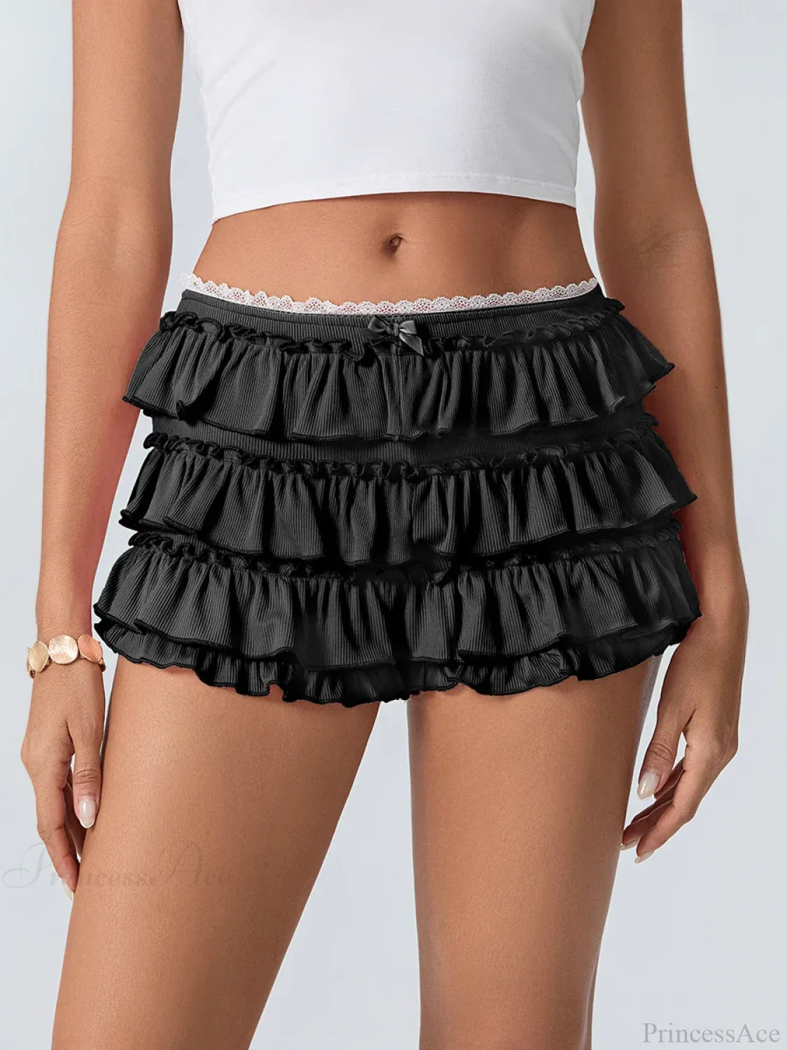 Tiered Ruffled Elastic Waist Short Black / S short-250223
