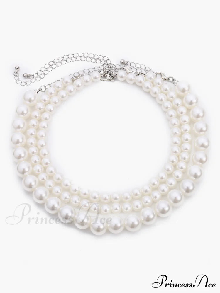 Treble Layers Graceful Pearl Necklace Necklaces