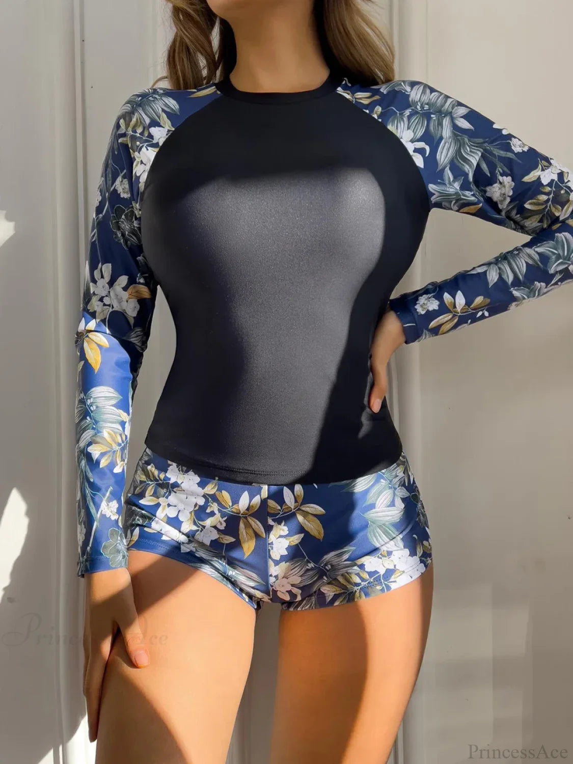 Tropical Print Rashguard Two Piece Set blue / S