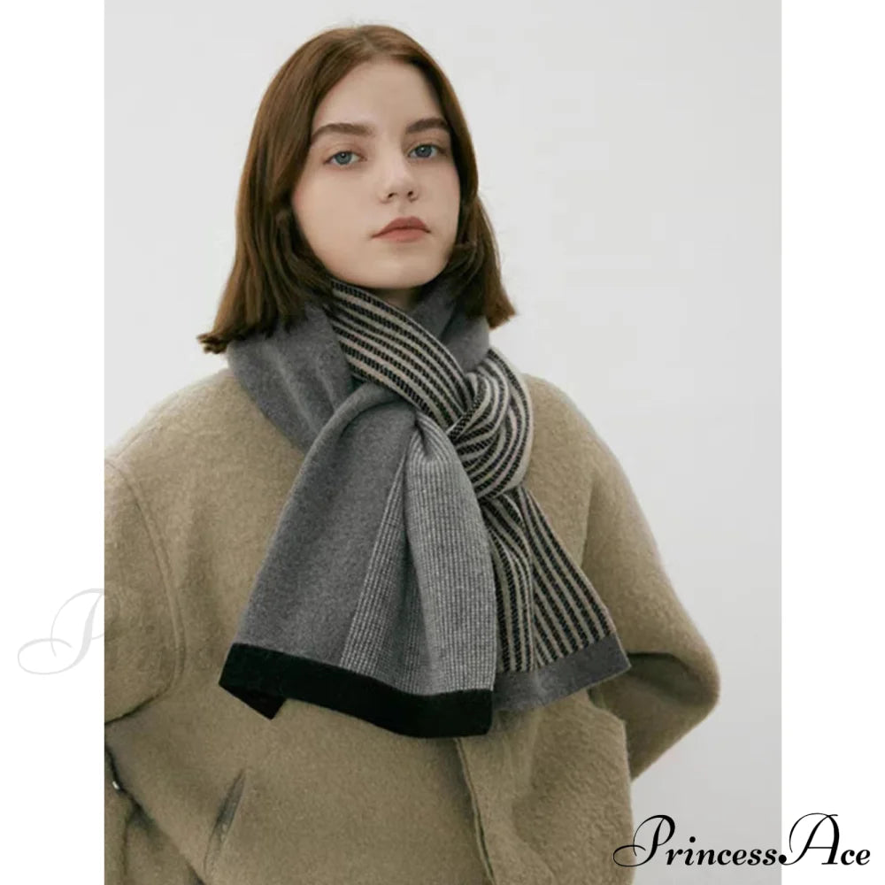 Unique Elegant Trendy Retro Cozy Stylish High-End Warm Scarf