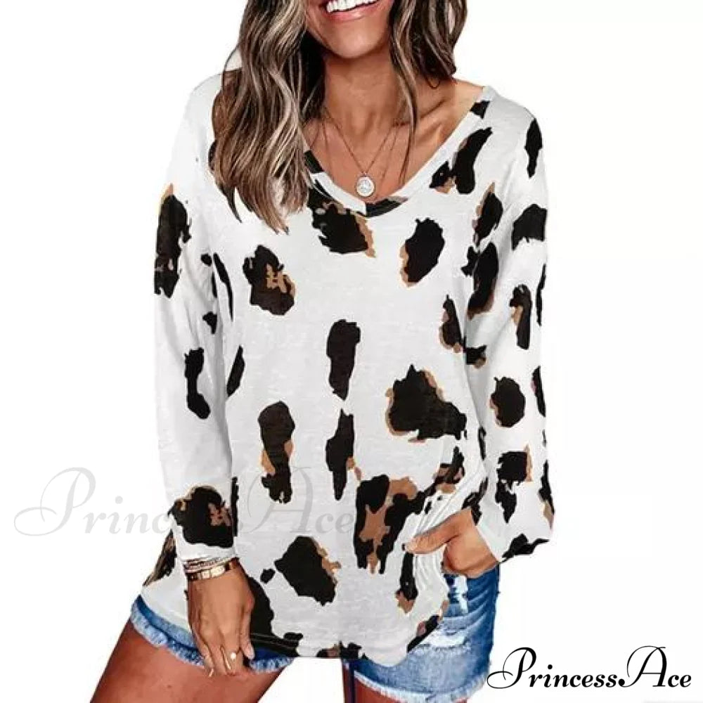 Women's V-Neck Leopard Print Inspired Top White __stock:500 clothes refund_fee:800 tops