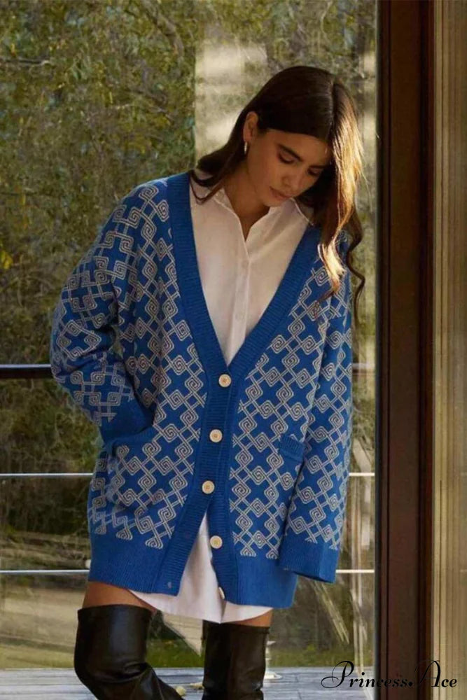 V Pattern Geometric Neck Cardigan Blue / S Cardigans