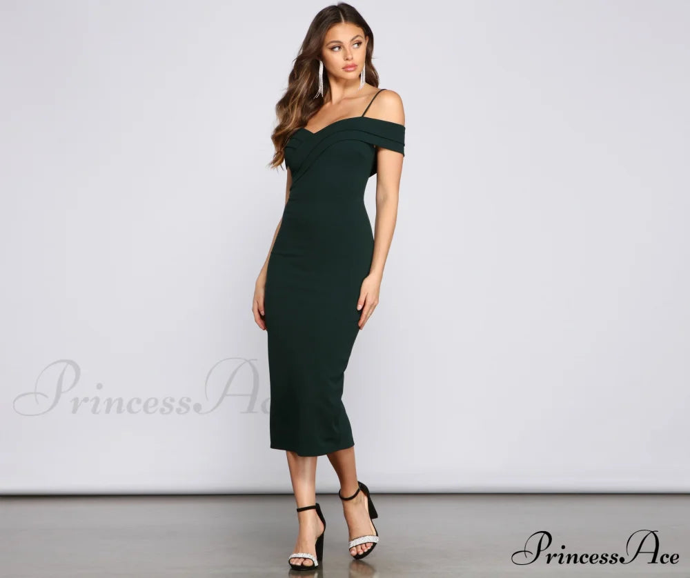 Valeria Formal Off The Graceful Shoulder Crepe Midi Dress S.o. Short Dresses