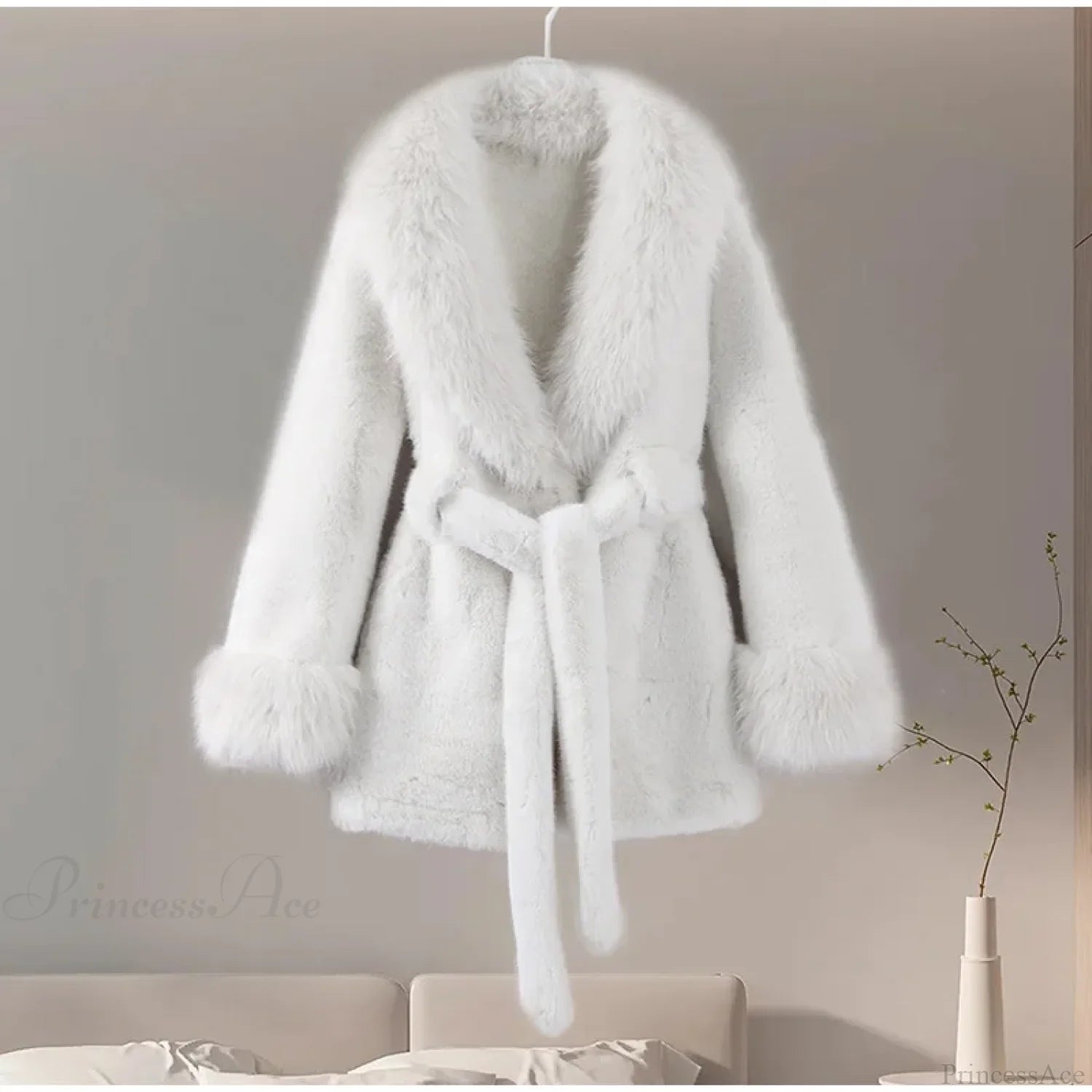 Vintage Fox Fur Belted Luxury Coat Milky White / L