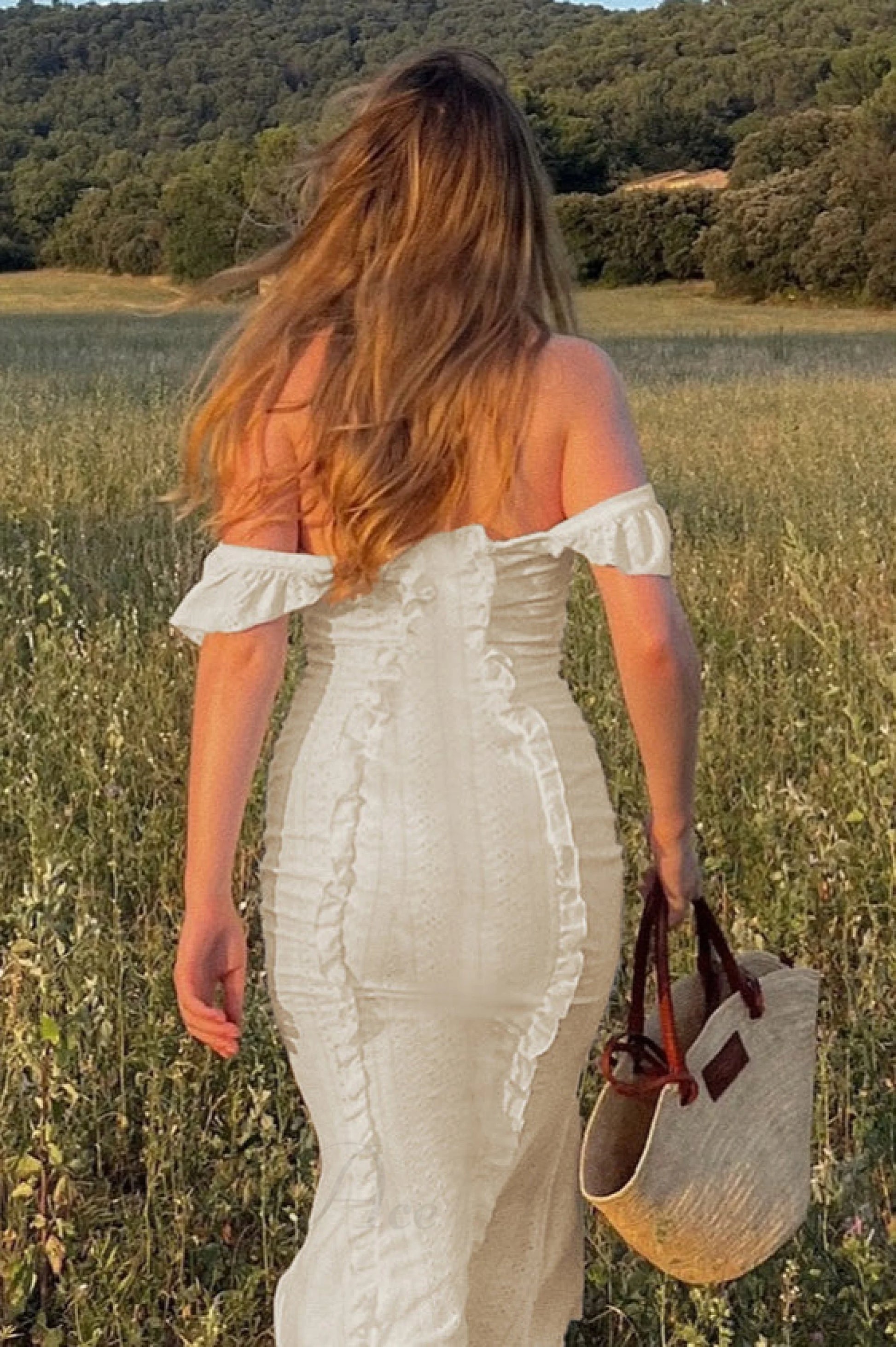 Vintage Lace Off-Shoulder Strap Party Dress