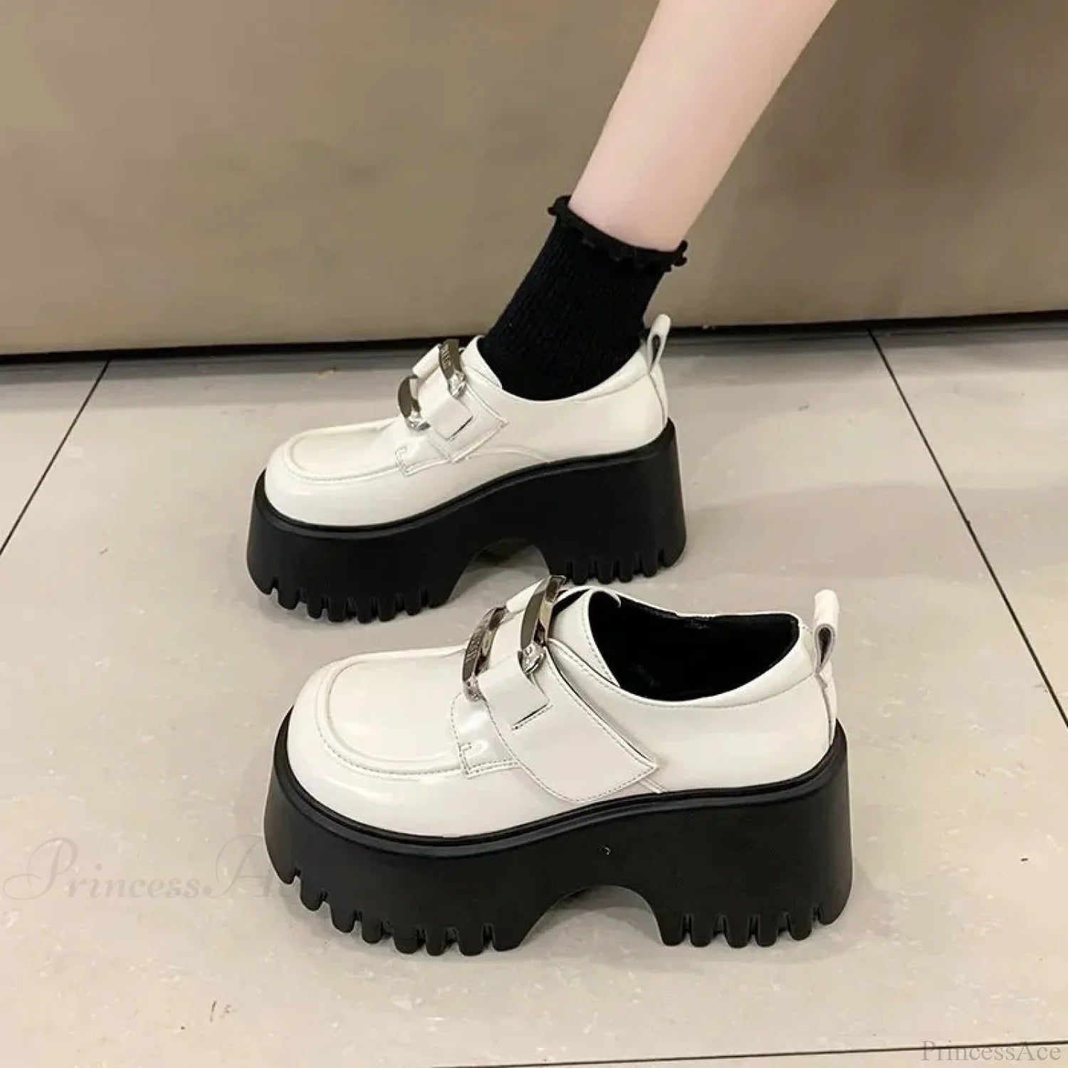 Water-resistant Leather Tall Platform Sneaker WHITE / 34