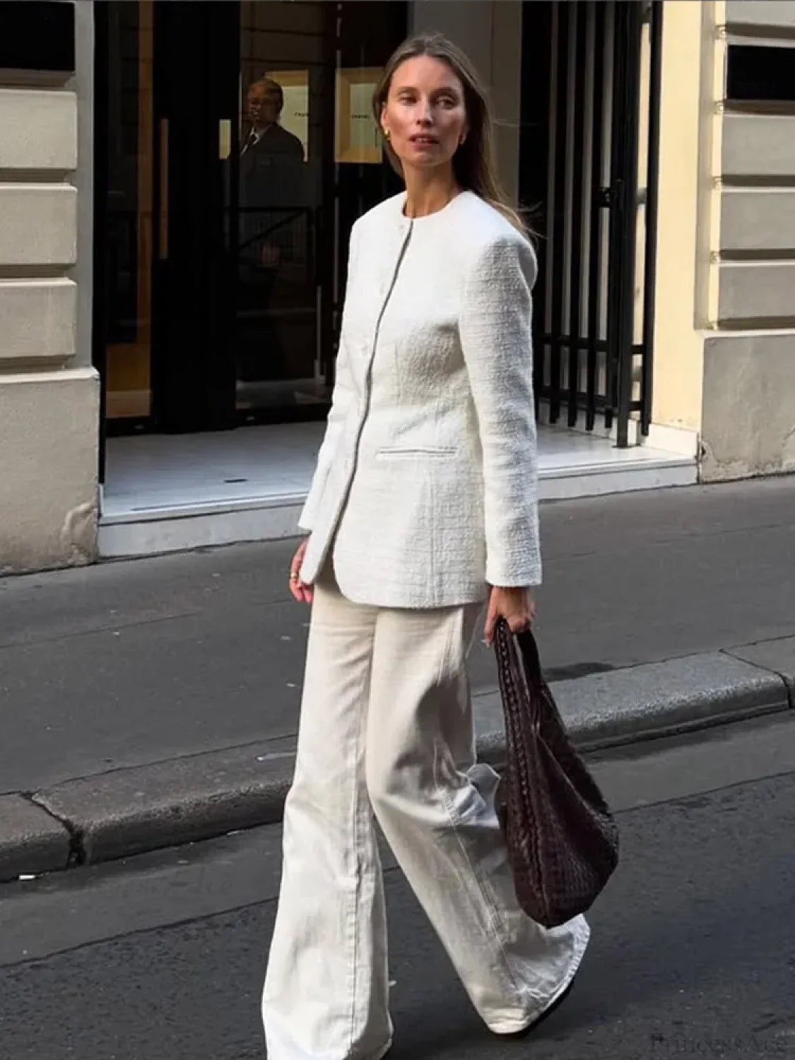 White Round Neck Single Breasted Coat