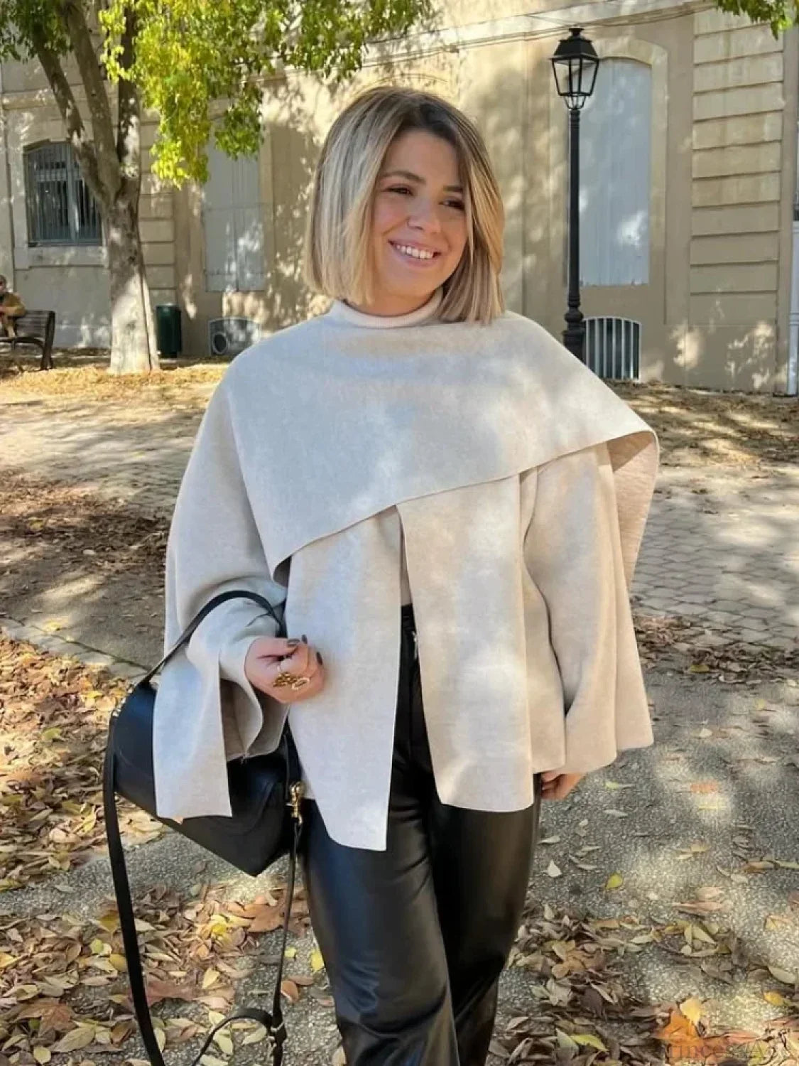 White Woolen Coat with Scarf Collar beige / S