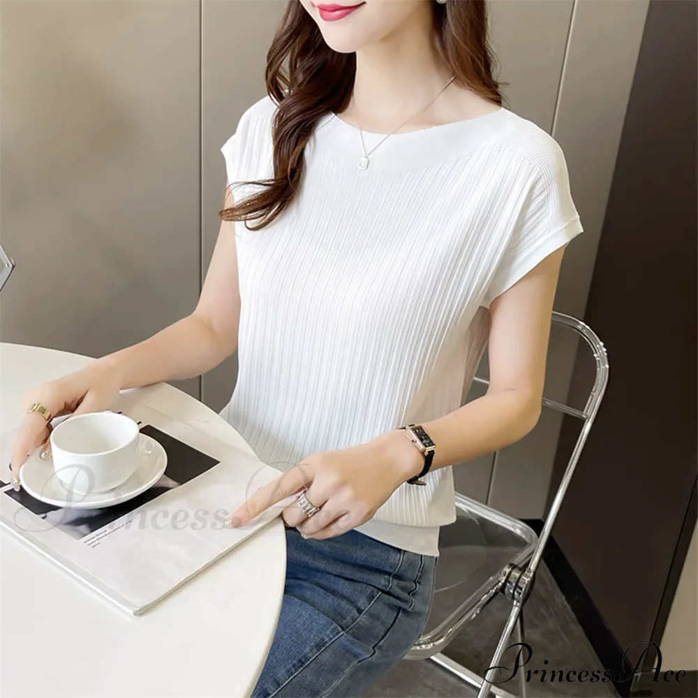 Women’s Short-Sleeved Silk Knitted Bat-Sleeved Sweater Ice Black Top