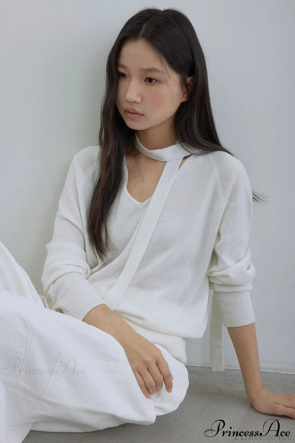 Wool V-Neck Oversized Long-Sleeve Knit Top White / One Size