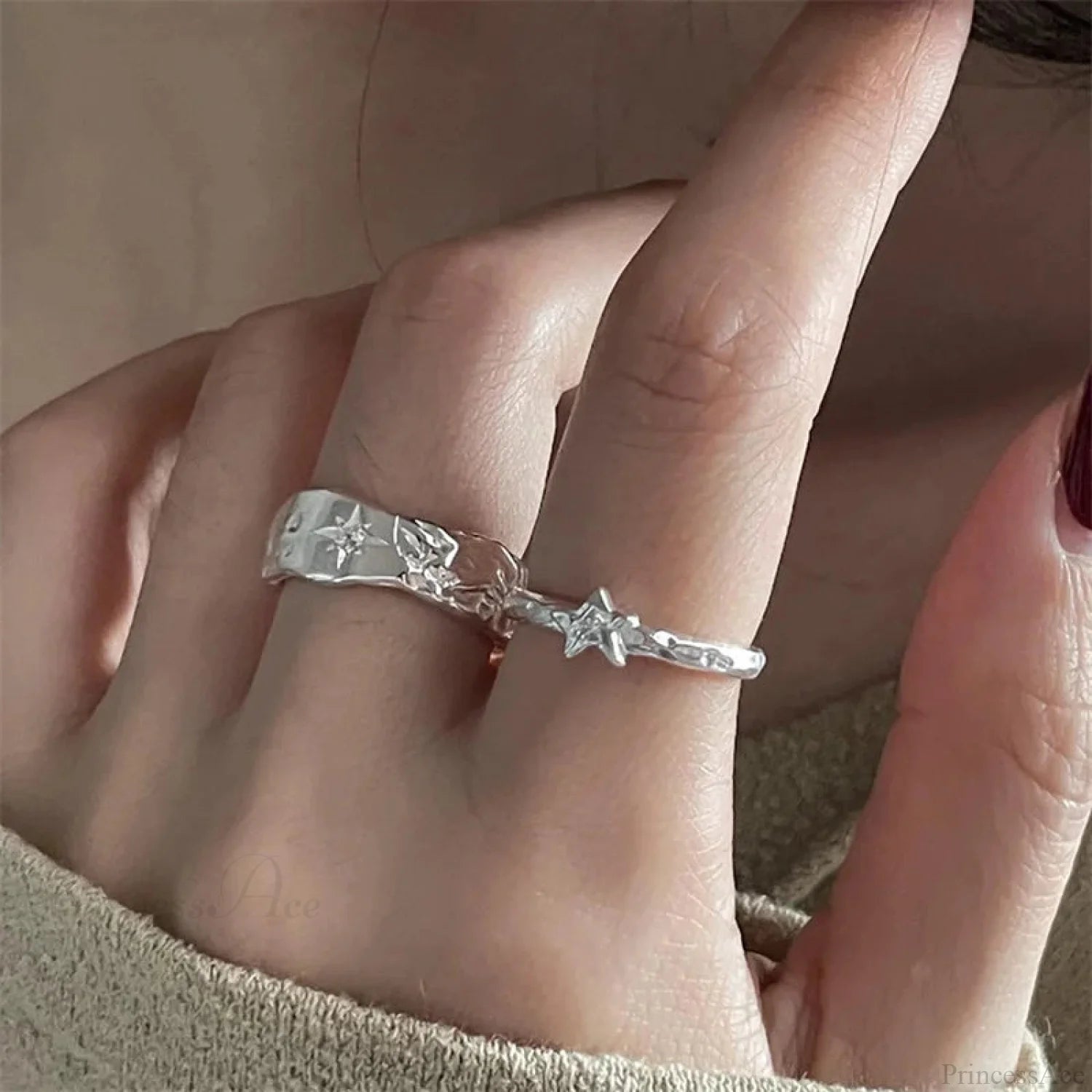 Y2K Rebel Unpredictable Star Gothic Ring