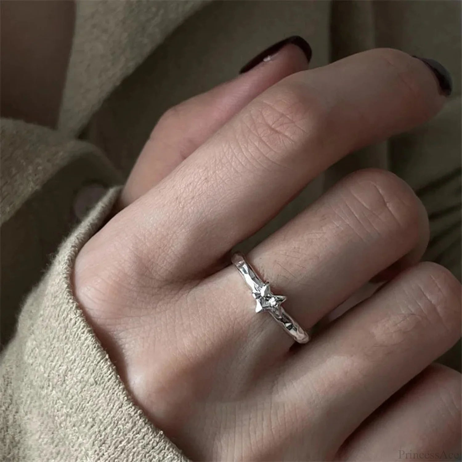 Y2K Rebel Unpredictable Star Gothic Ring silver2