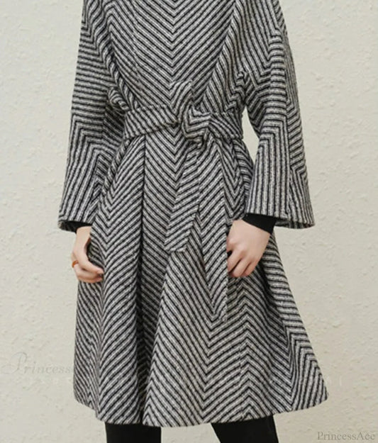 Zigzag Woolen Sashes A-Line Overcoat